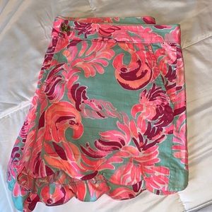 Lilly Pulitzer 5” Buttercup Scallop Short